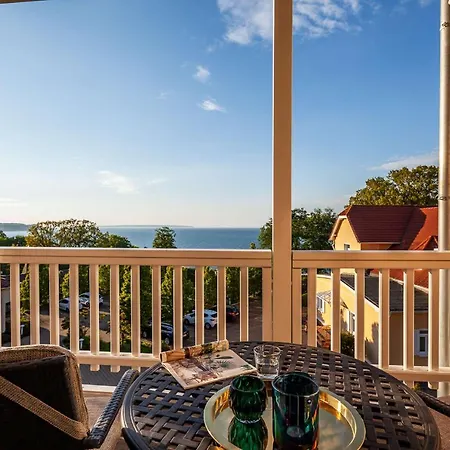 Apartment Traumhafter Meerblick Vom Balkon, Gratis Nutzung Vom Ahoi Erlebnisbad Und Sauna In Sellin - Bergfrieden