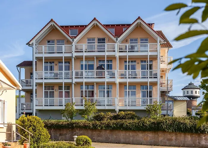 Traumhafter Meerblick Vom Balkon, Gratis Nutzung Vom Ahoi Erlebnisbad Und Sauna In Sellin - Bergfrieden Apartman