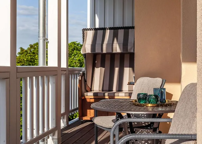 Apartman Traumhafter Meerblick Vom Balkon, Gratis Nutzung Vom Ahoi Erlebnisbad Und Sauna In Sellin - Bergfrieden