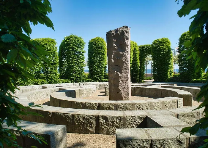 Traumhafter Meerblick Vom Balkon, Gratis Nutzung Vom Ahoi Erlebnisbad Und Sauna In Sellin - Bergfrieden Apartman